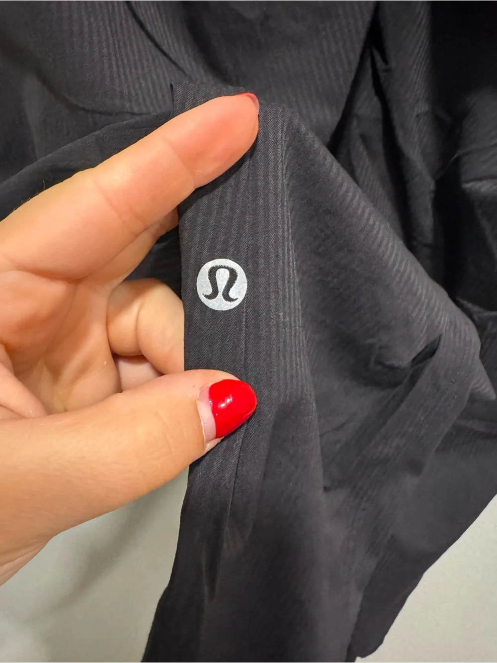 Lululemon Dance Studio Mid-Rise Jogger in Black (First Release) Size 12